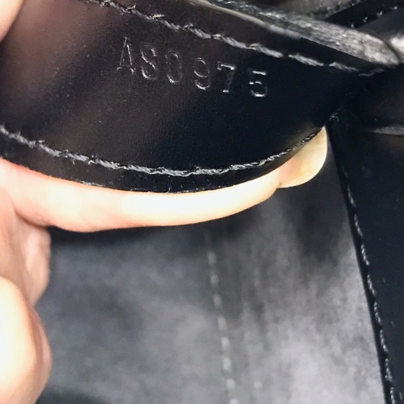 Louis Vuitton Epi Nice Bag - Picture 16 of 16